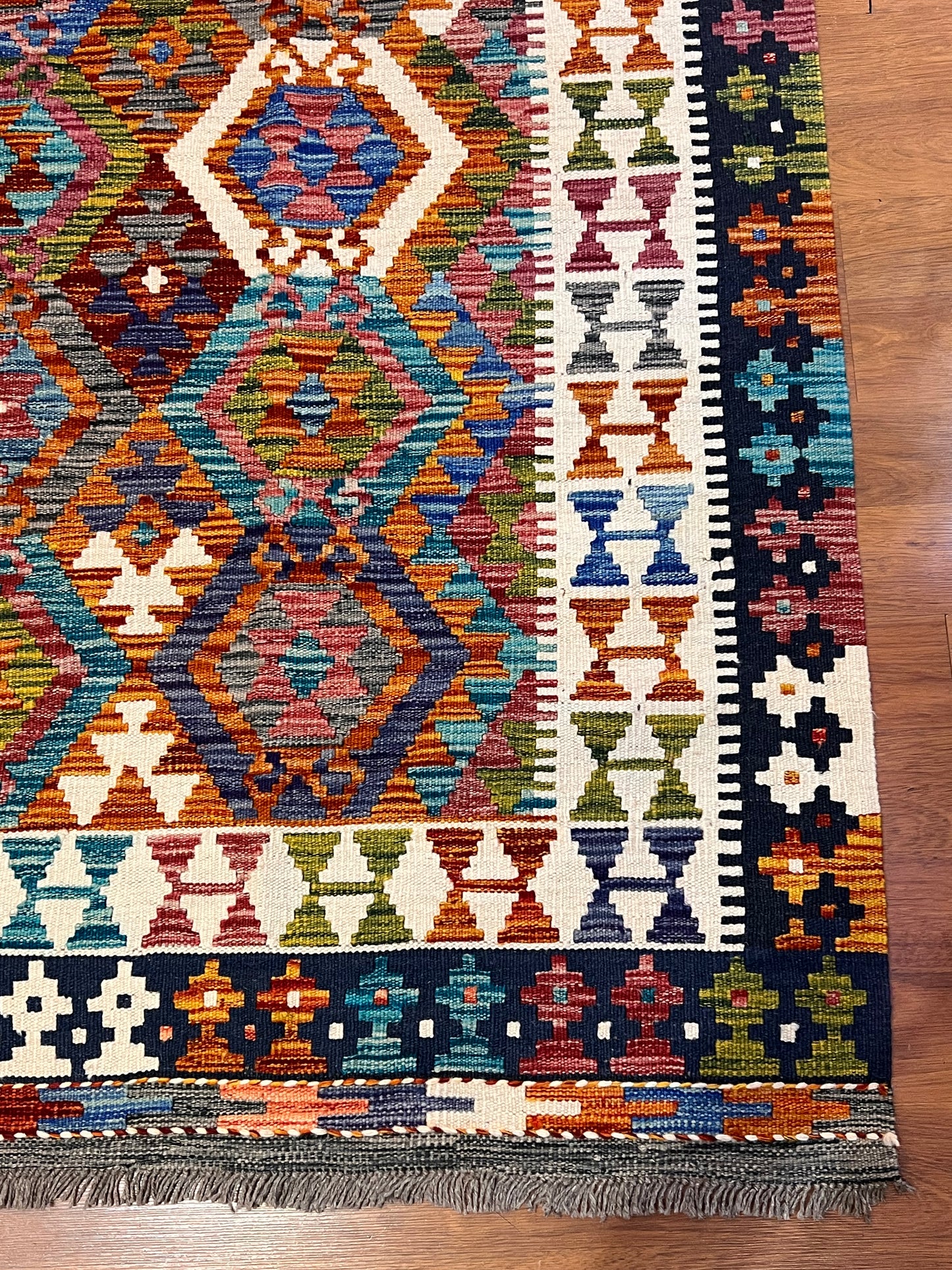 6x8 Fine Quality Turkish Kilim Rug – Handwoven Multicolor Medallion Anatolian Statement Rug