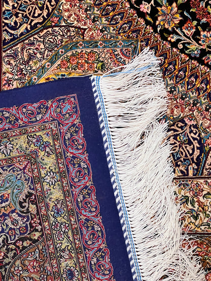 5’ x 8’ Luxury Silk Rug – Black Grand Medallion & Floral Design – Intricate Woven Turkish Area Rug