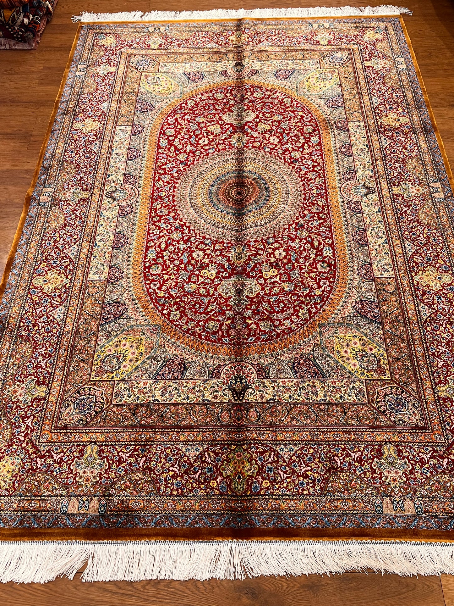 5’ x 8’ Luxury Silk Rug – Ruby Red Grand Medallion & Floral Design – Intricate Woven Turkish Area Rug