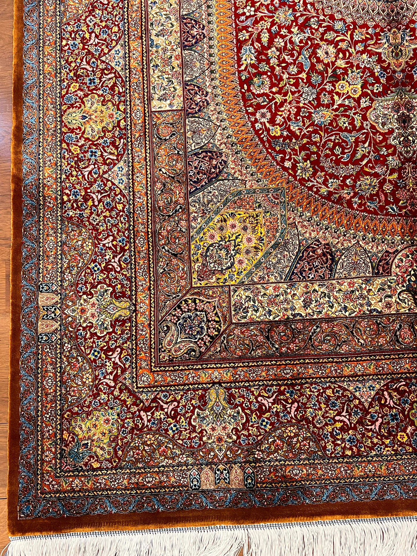 5’ x 8’ Luxury Silk Rug – Ruby Red Grand Medallion & Floral Design – Intricate Woven Turkish Area Rug