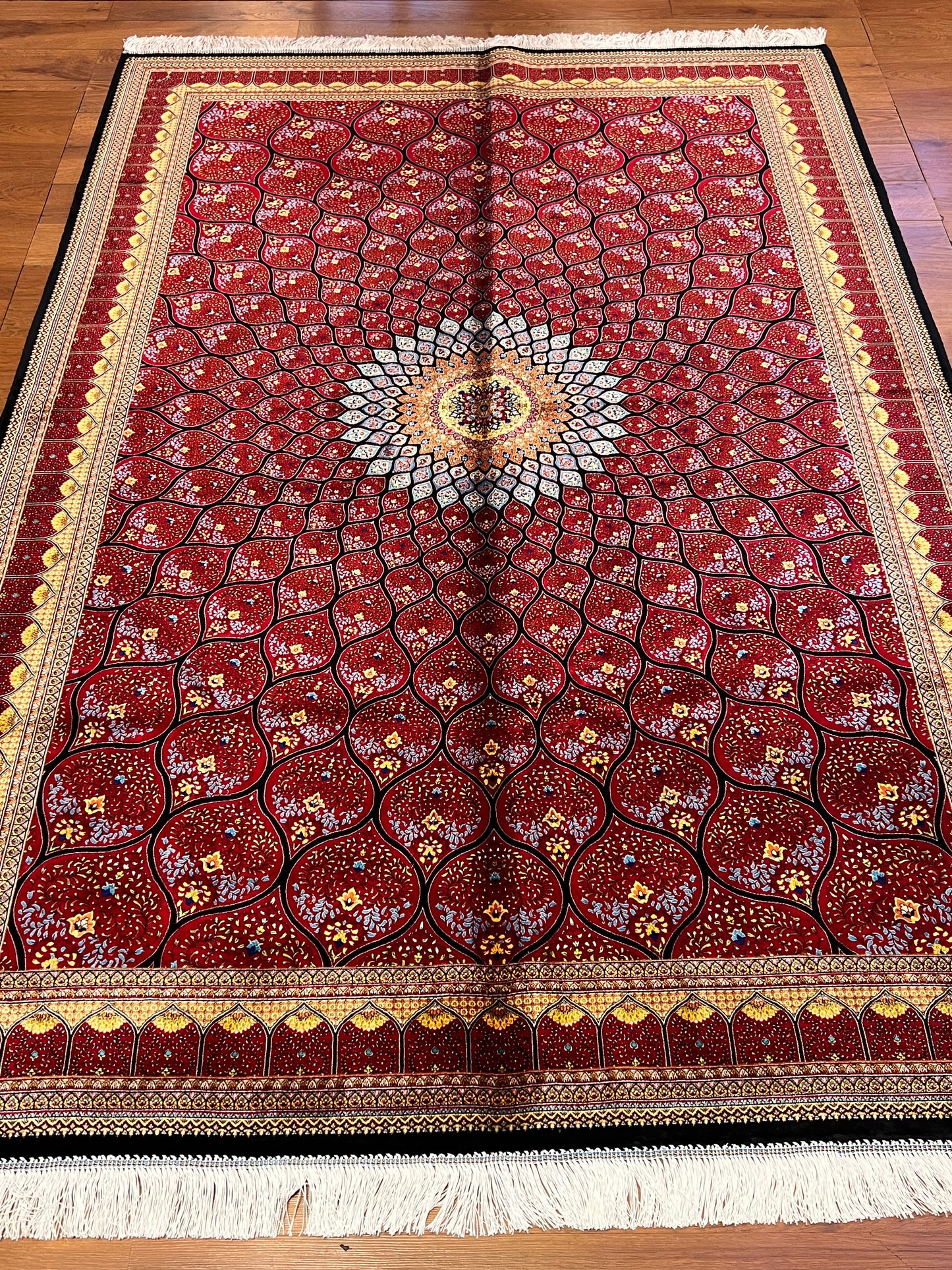 5x8 Deep Red Silk Rug – Radiant Floral Medallion Design with Black & Gold Accents