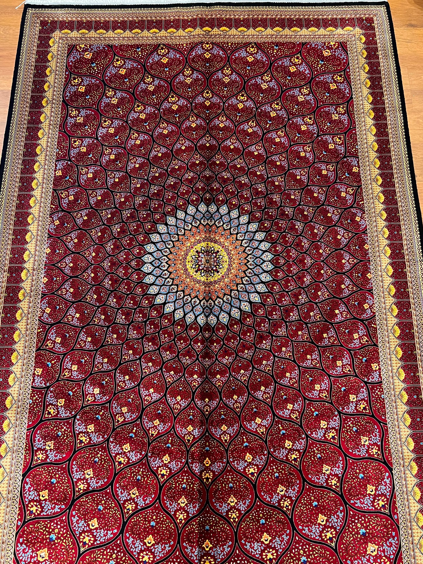 5x8 Deep Red Silk Rug – Radiant Floral Medallion Design with Black & Gold Accents