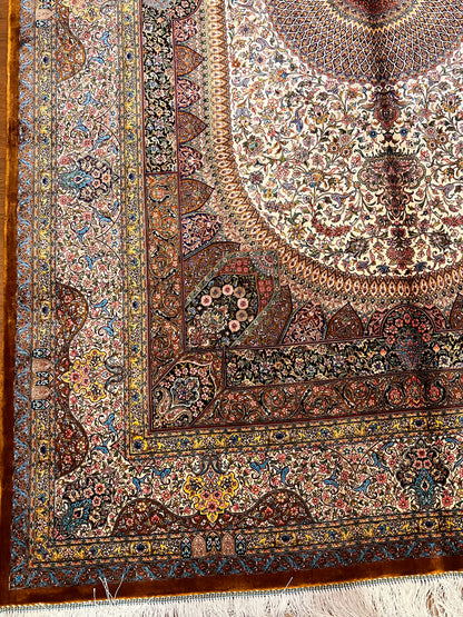 5x8 Ivory & Rust Silk Rug – Intricate Floral Medallion Design with Ornate Border