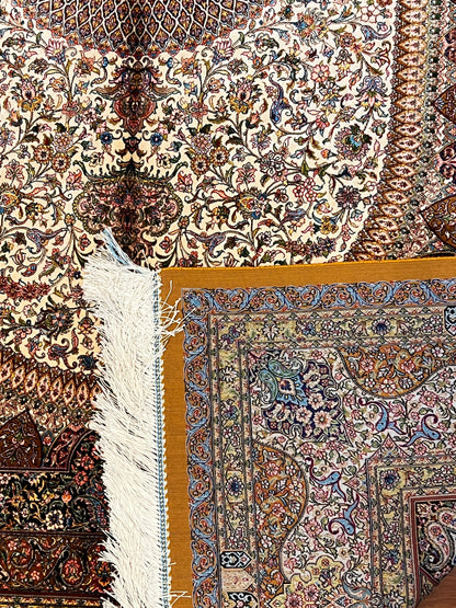 5x8 Ivory & Rust Silk Rug – Intricate Floral Medallion Design with Ornate Border