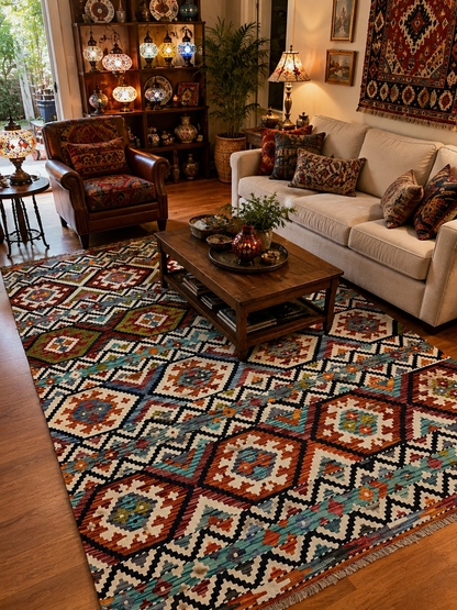 Handmade Natural Dye Kilim Rug – 8’ x 6’