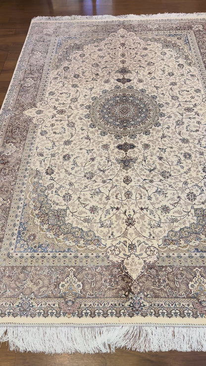 5x8 Bamboo Silk Rug – Ivory & Beige Medallion Design – Elegant Woven Turkish Area Rug