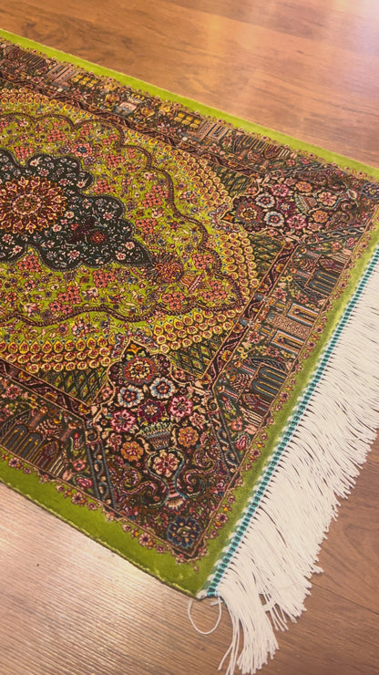 19” x 28” Small Silk Rug – Olive Green Garden Medallion Luxury Accent Rug