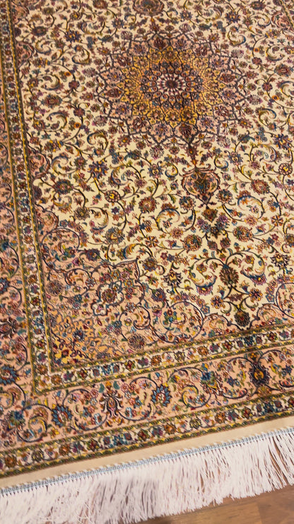 Ivory Bamboo Silk Rug 3x5 ft – Elegant Floral Medallion Silk Area Rug with Classic Ornamental Design