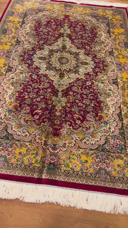 5’ x 8’ Luxury Red Bamboo Silk Rug – Grand Floral Medallion Design, Gold & Ivory Accents, Fine Woven Statement Rug