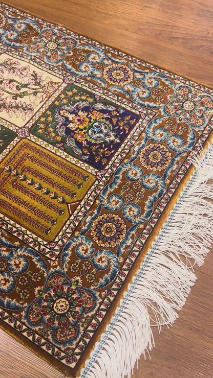 19” x 28” Small Silk Rug – Bakhtiari Garden Panel Design Turkish Accent Rug
