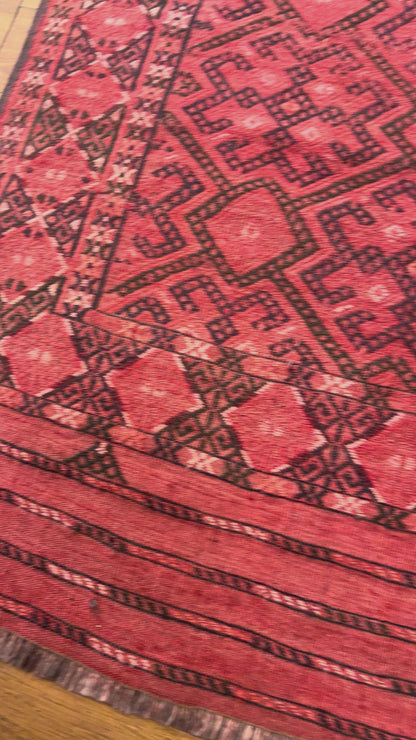 Turkmenian Cicim Rug – 10.7 ft × 6.8 ft | Approximately 70 Years Old | Hand-Embroidered Wool