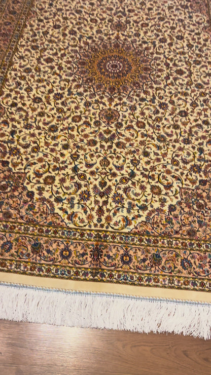 4x6 ft Silk Rug – Ivory & Cream Floral Medallion Area Rug with Elegant Multicolor Botanical Design